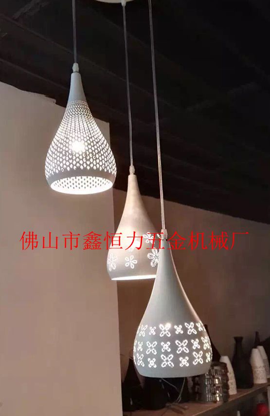 立体蚀刻机装车发货！
