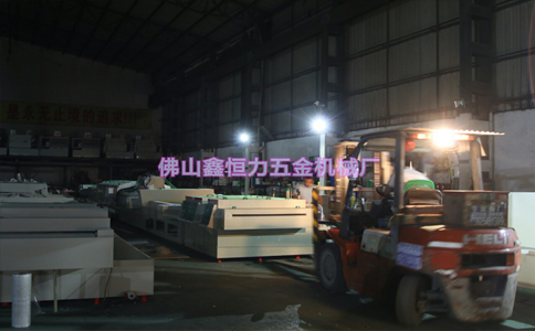 樱花草视频在线观看www在线观看专利产品，全自动水平电解退黑钛流水线出货
