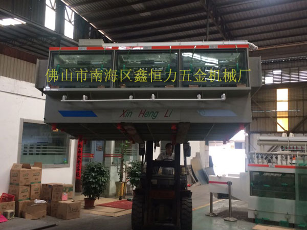 12米不锈钢锅片蚀刻机出货！